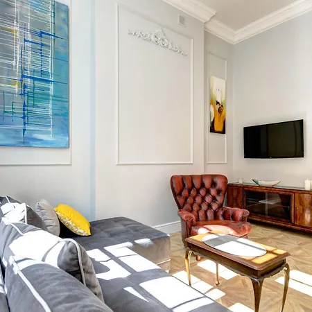 Dom & House - Old Town Ogarna Hotel 3*